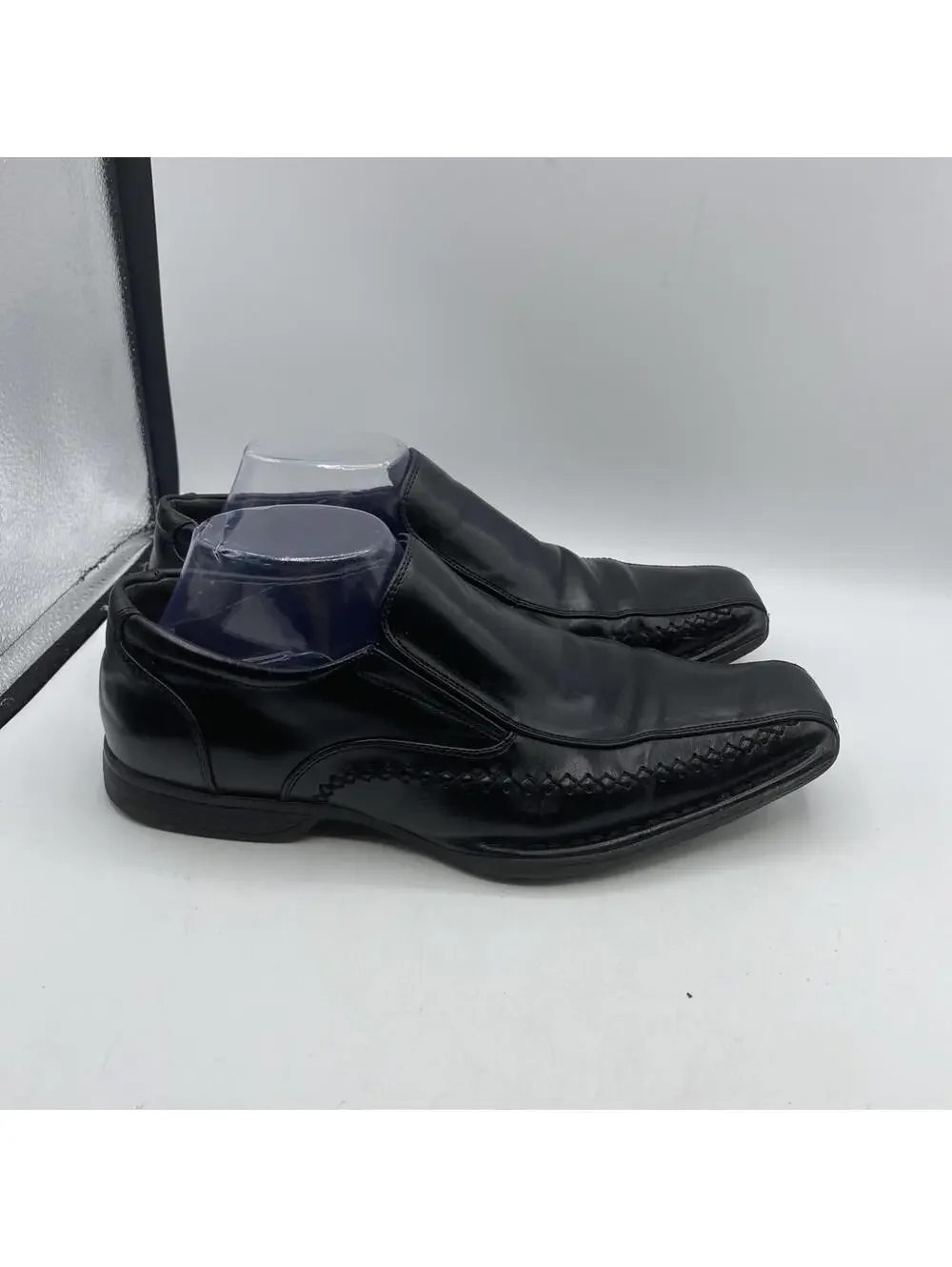 Dexter Black Leather Lace Up Men’s Dress Shoes Size 9 with Square Toe